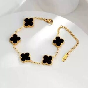 Black clover adjustable bracelet